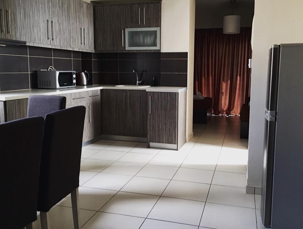 Mc Queen Rooms & Apartments Athen Exterior foto